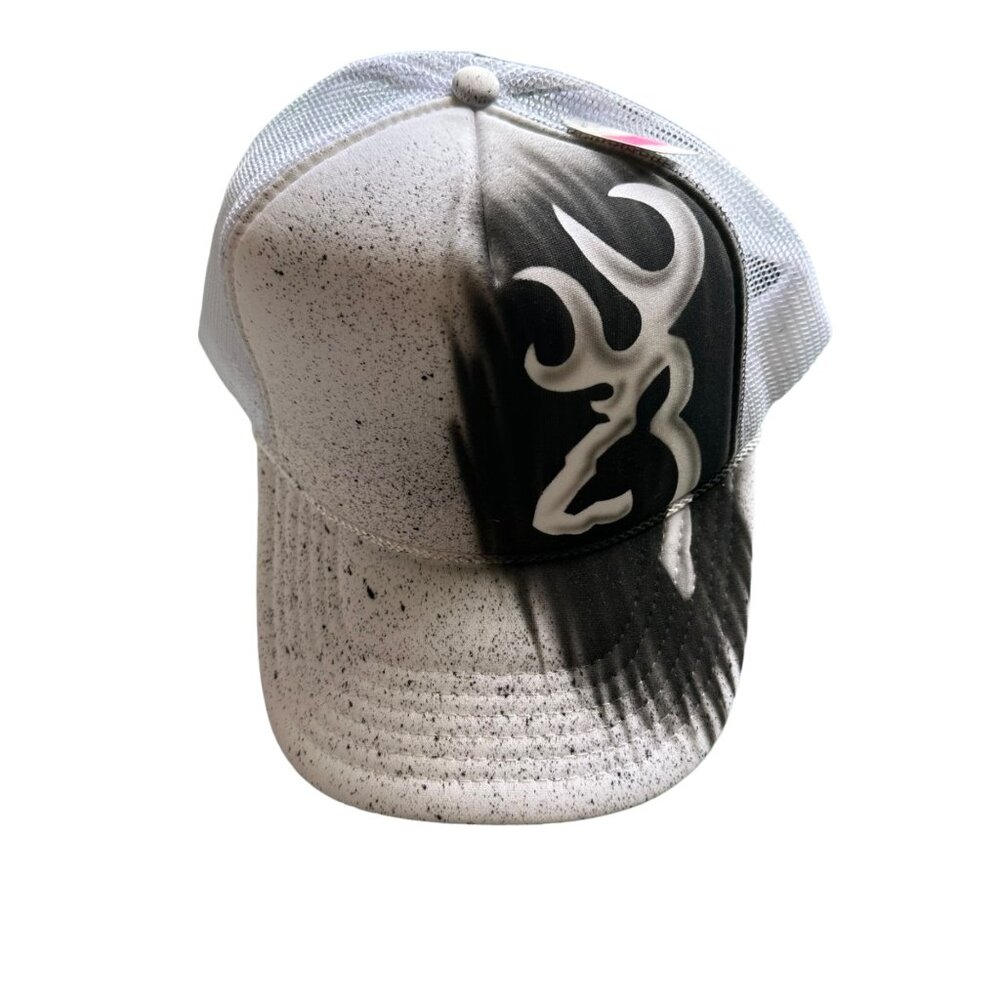 New with Tags Custom Airbrushed Deer Antler Trucker Hat